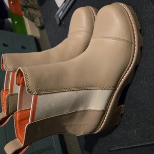 Sorrel Tan Leather Women's Boots